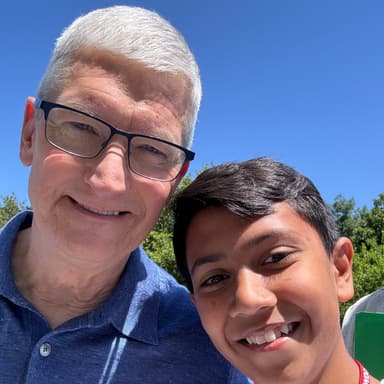 Tim Cook (Apple CEO), 2024